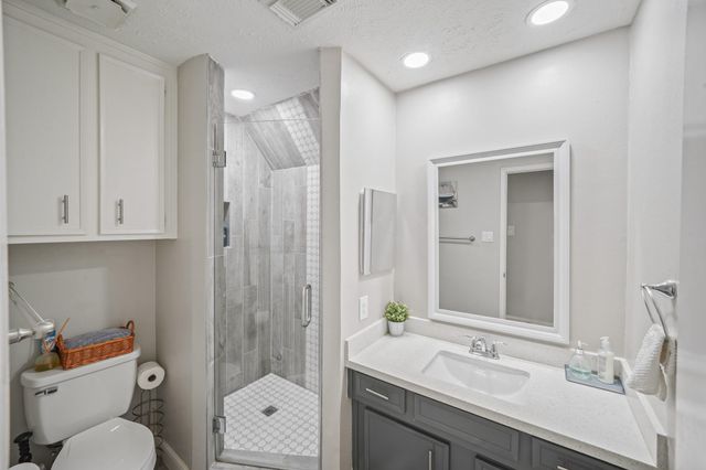 15831 Ridge Park Drive, Houston, TX 77095