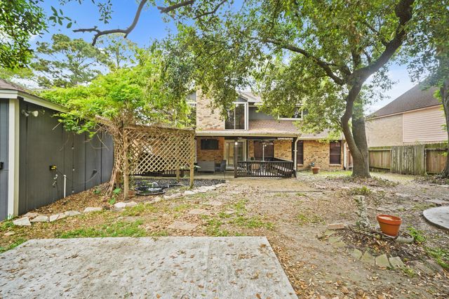 15831 Ridge Park Drive, Houston, TX 77095