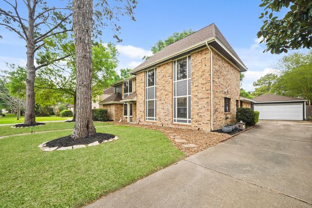 15831 Ridge Park Drive, Houston, TX 77095