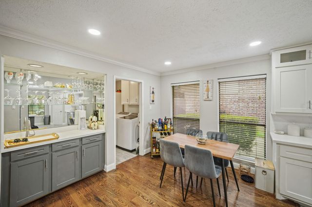 15831 Ridge Park Drive, Houston, TX 77095