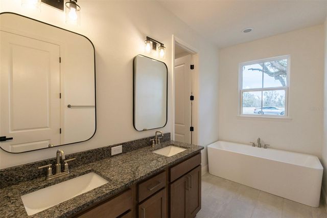 726 SLOAN'S RIDGE ROAD, Groveland, FL 34736