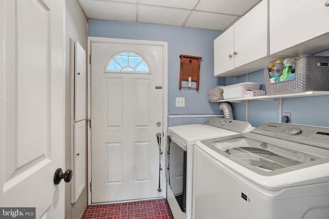 2875 HONEY VALLEY RD, Dallastown, PA 17313