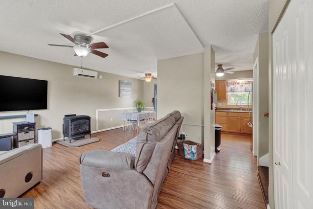 2875 HONEY VALLEY RD, Dallastown, PA 17313