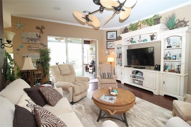 516 LAGO LOOP, Davenport, FL 33837