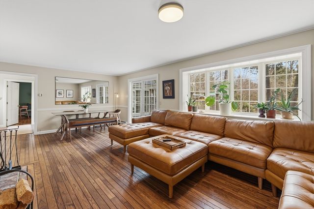 26 Windsor Rd, Sandwich, MA 02563