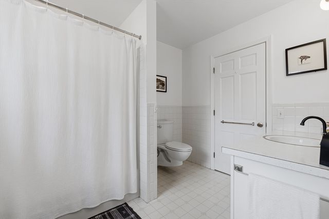 26 Windsor Rd, Sandwich, MA 02563