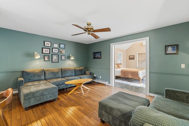 26 Windsor Rd, Sandwich, MA 02563