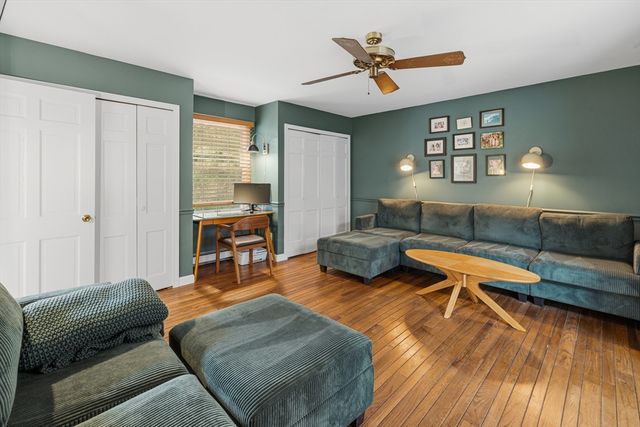 26 Windsor Rd, Sandwich, MA 02563
