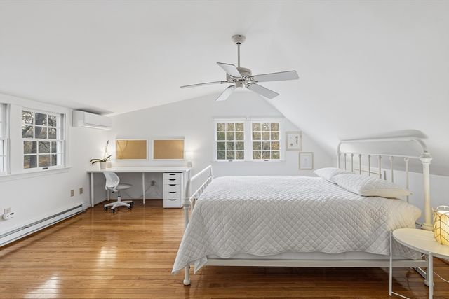 26 Windsor Rd, Sandwich, MA 02563