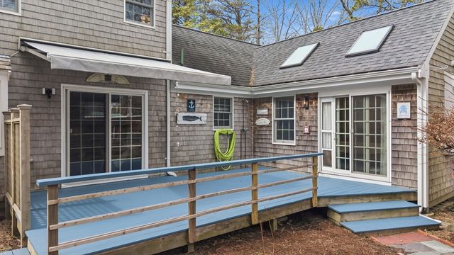 26 Windsor Rd, Sandwich, MA 02563