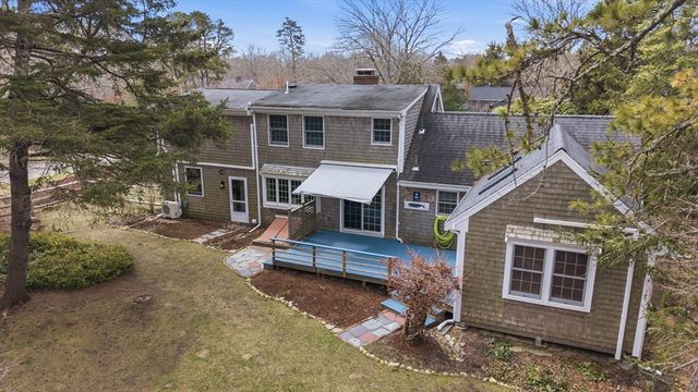 26 Windsor Rd, Sandwich, MA 02563