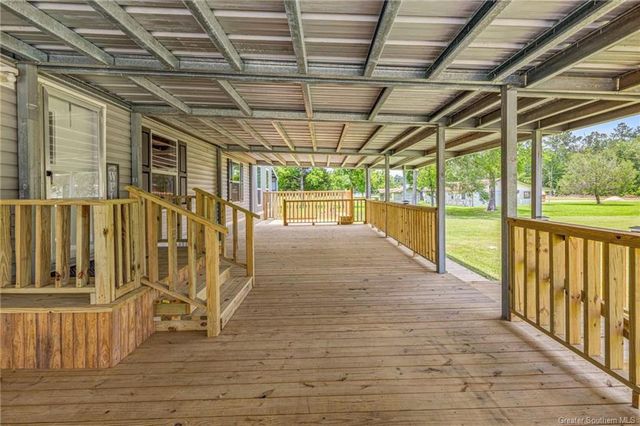 207 Scales Road, Starks, LA 70661