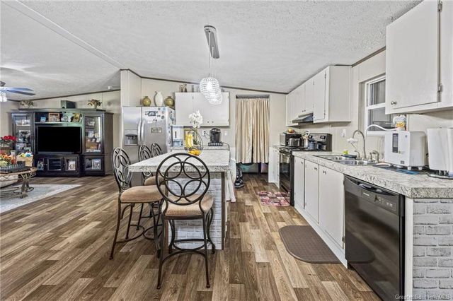 207 Scales Road, Starks, LA 70661