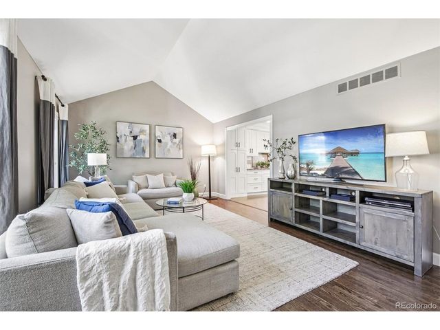 7230 S Hudson Way, Centennial, CO 80122