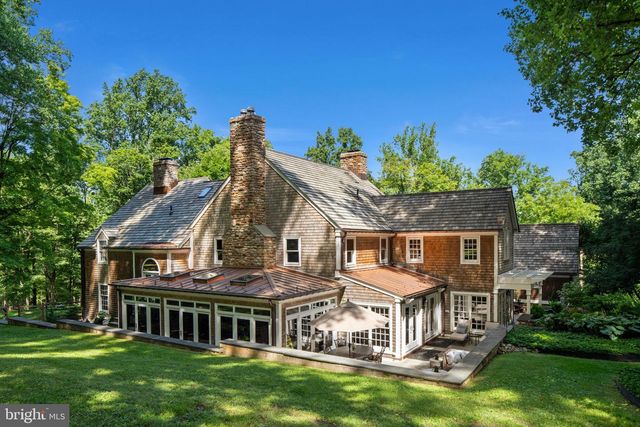 6464 OLD CARVERSVILLE RD, Carversville, PA 18913