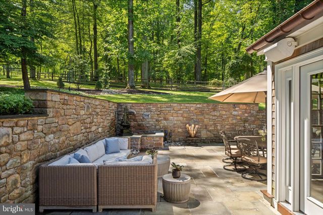 6464 OLD CARVERSVILLE RD, Carversville, PA 18913