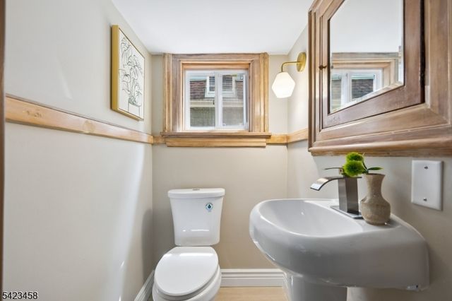 22 Rutgers St, Maplewood Twp., NJ 07040