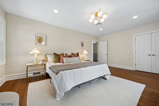 22 Rutgers St, Maplewood Twp., NJ 07040