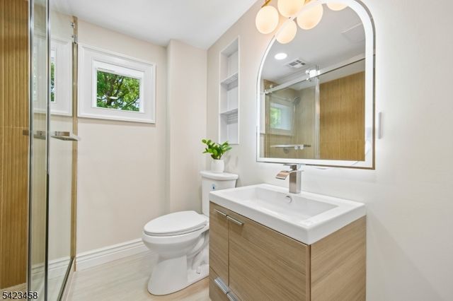 22 Rutgers St, Maplewood Twp., NJ 07040