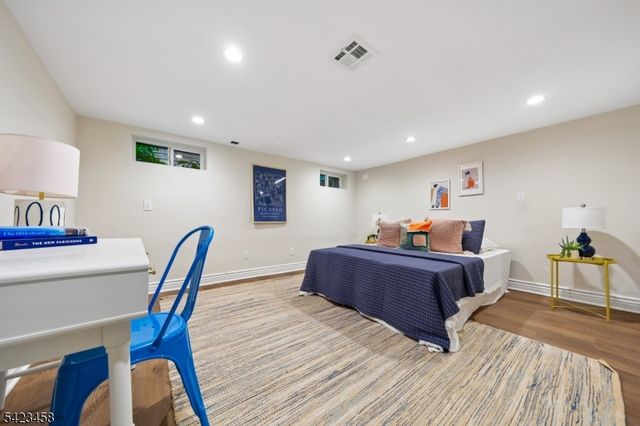 22 Rutgers St, Maplewood Twp., NJ 07040