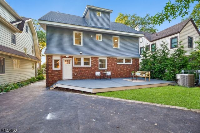 22 Rutgers St, Maplewood Twp., NJ 07040