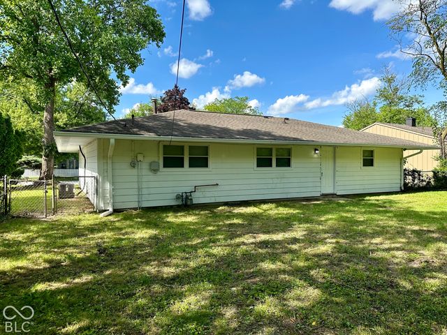 9031 E 34th Street, Indianapolis, IN 46235