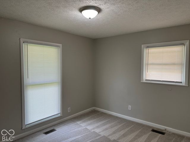 9031 E 34th Street, Indianapolis, IN 46235