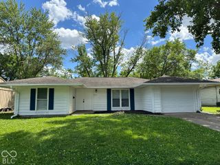 9031 E 34th Street, Indianapolis, IN 46235