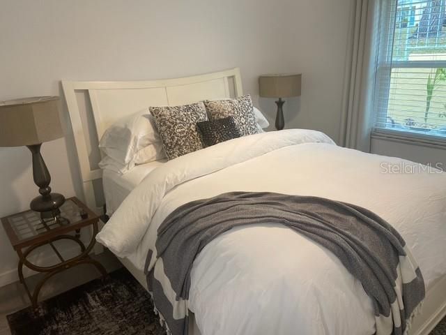 1009 SUMNER BLVD E, Safety Harbor, FL 34695