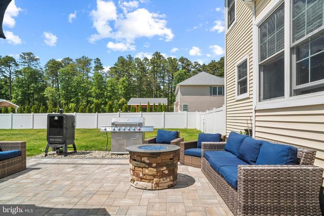 1110 COLUMBIA RD, Hammonton, NJ 08037