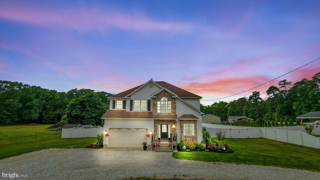 1110 COLUMBIA RD, Hammonton, NJ 08037
