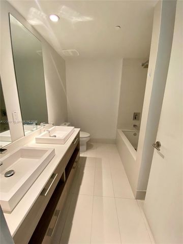 1300 S Miami Ave 4311, Miami, FL 33130