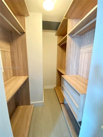 1300 S Miami Ave 4311, Miami, FL 33130