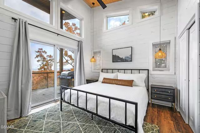 2120 Walnut Court, Sevierville, TN 37876