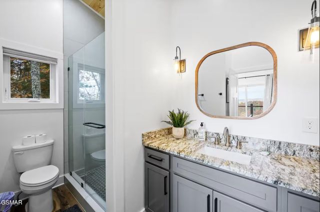 2120 Walnut Court, Sevierville, TN 37876