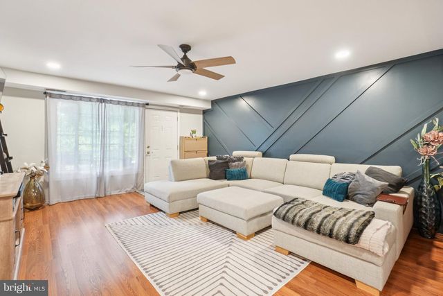 1501-B N VAN DORN ST, Alexandria, VA 22304