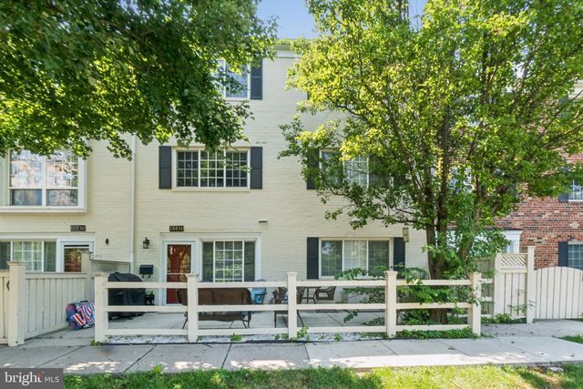 1501-B N VAN DORN ST, Alexandria, VA 22304