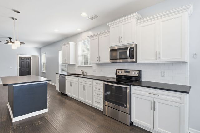 3748 Hoggett Ford Rd, Hermitage, TN 37076