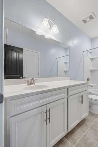 3748 Hoggett Ford Rd, Hermitage, TN 37076