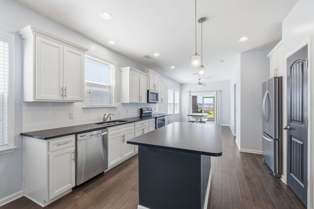 3748 Hoggett Ford Rd, Hermitage, TN 37076