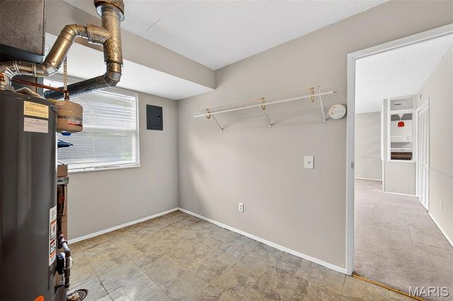4542 Frederickton Court, St Louis, MO 63128