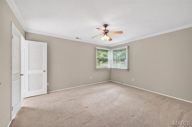 4542 Frederickton Court, St Louis, MO 63128