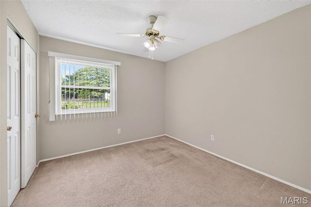 4542 Frederickton Court, St Louis, MO 63128
