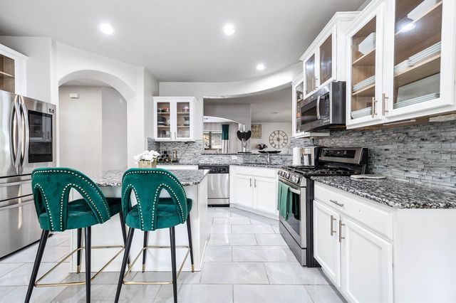 21388 Timber Lodge Lane, Porter, TX 77365