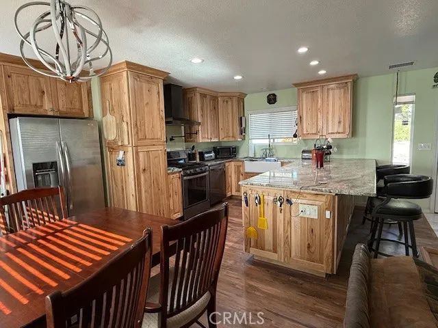 39468 Summit Drive, Oakhurst, CA 93644