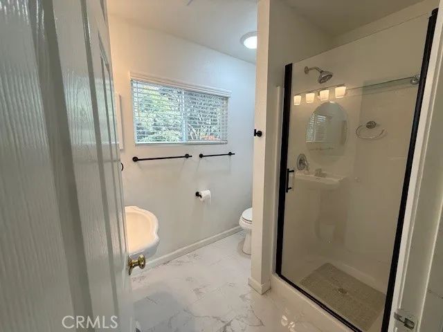 39468 Summit Drive, Oakhurst, CA 93644