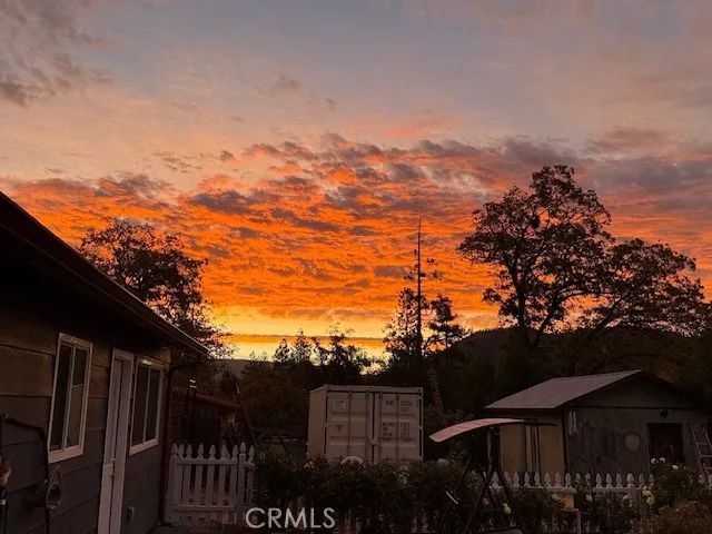 39468 Summit Drive, Oakhurst, CA 93644