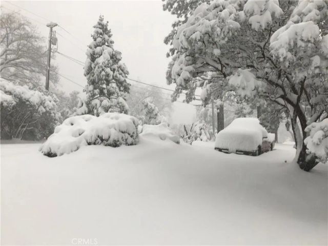 39468 Summit Drive, Oakhurst, CA 93644