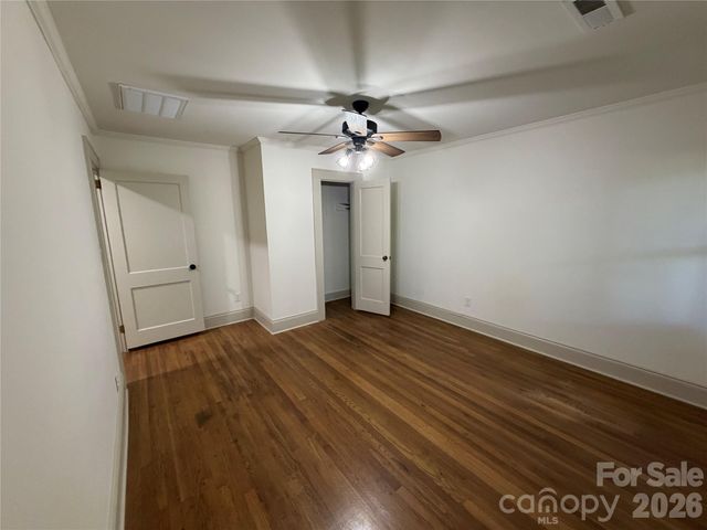 3649 Taylorsville Highway, Statesville, NC 28625