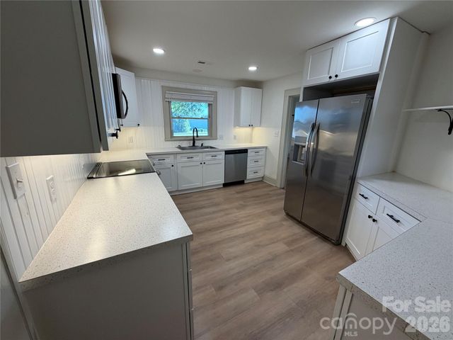 3649 Taylorsville Highway, Statesville, NC 28625